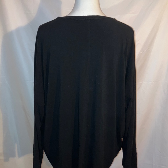 WORKING OVERTIME Black Asymmetrical Stitch Pleated Hem Long Sleeve Top - Picture 3 of 6